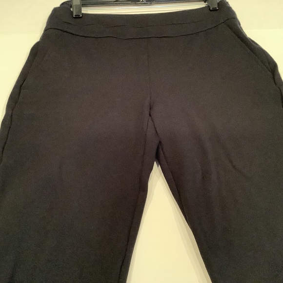 Cabi 5866 Black Pants Size 6 Banded Waist Cropped Trousers Minimalist - Picture 3 of 16